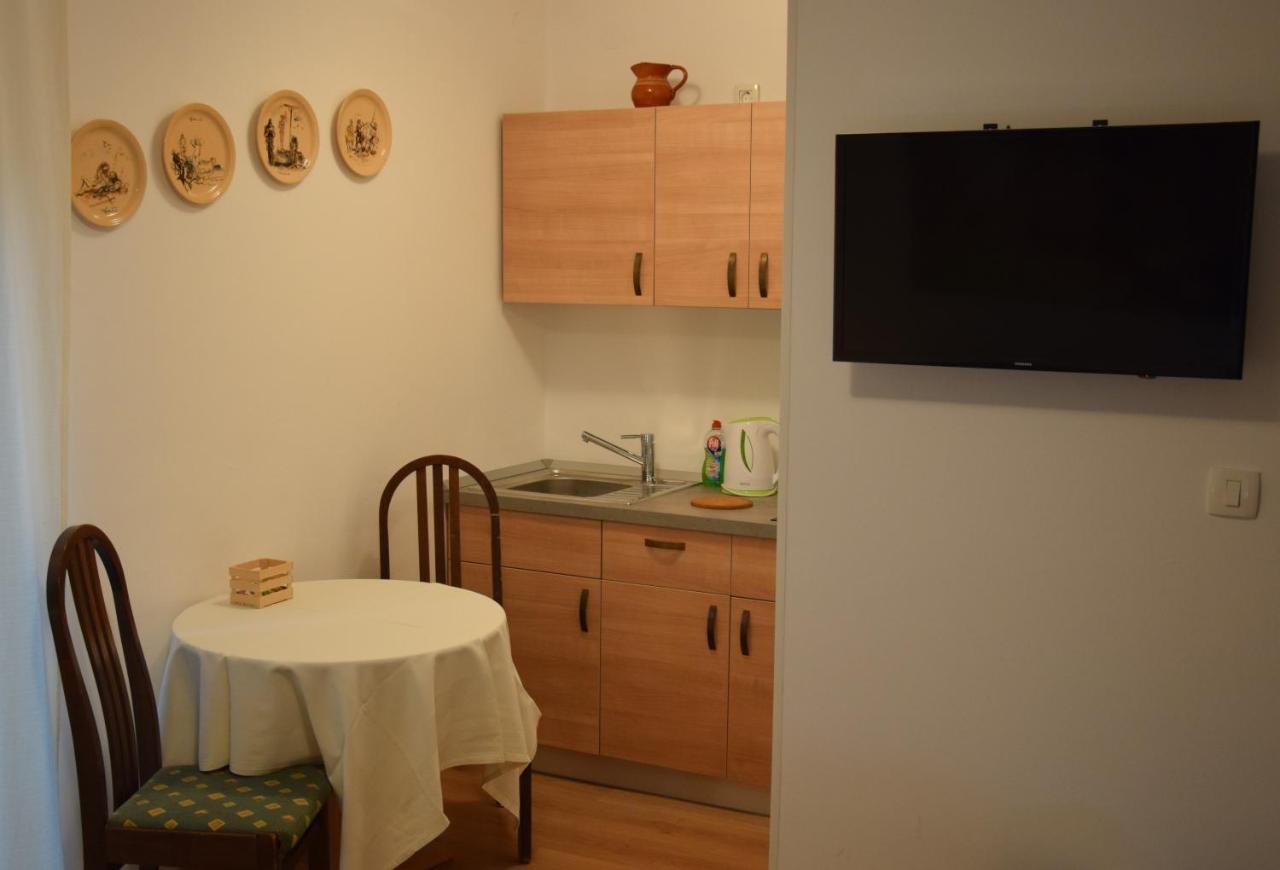 Rooms Ribnikar Postojna Εξωτερικό φωτογραφία
